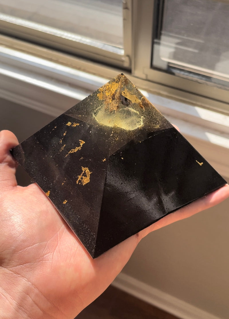 Orgonomy Black Sun Orgonite 8+ Sided Giza Pyramid